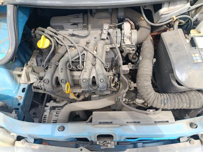 Image Pare choc avant - RENAULT TWINGO 1