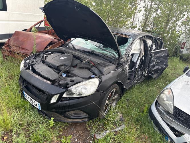 Image Feu arriere principal gauche (feux) - VOLVO S 60 2