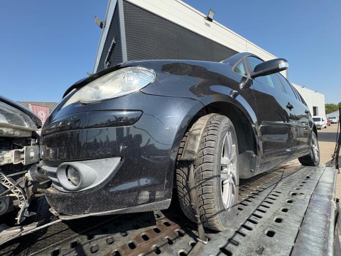 Image Capot - VOLKSWAGEN TOURAN 1