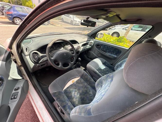 Image Retroviseur droit - RENAULT MEGANE 1